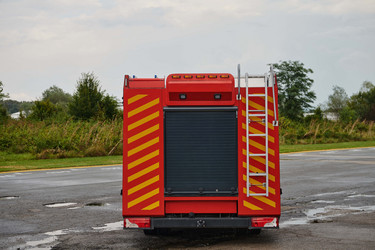 Similar image 21905505