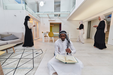 Similar image 21904128