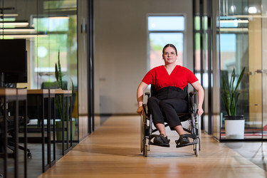 Similar image 21904617