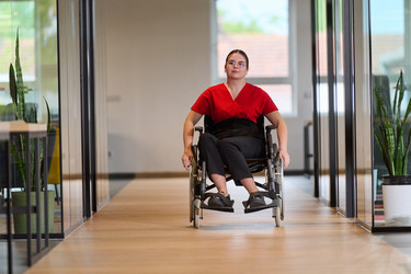 Similar image 21904172