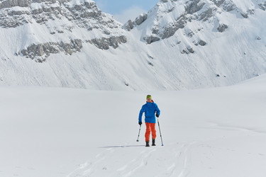 Similar image 21905381