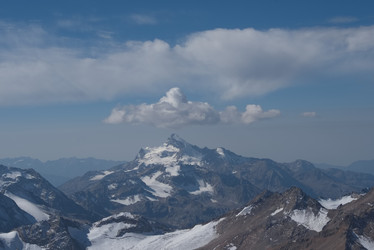 Similar image 21895313