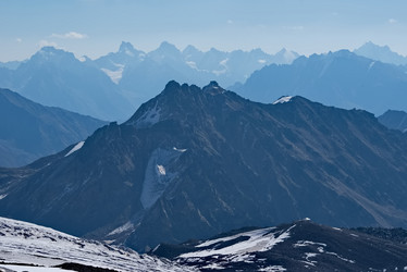 Similar image 21895318