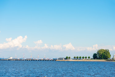 Similar image 21903842