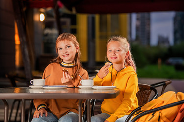 Similar image 21896109