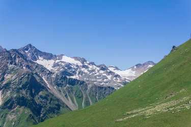 Similar image 21895061