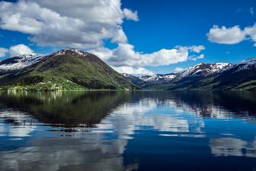 Similar image 21910854