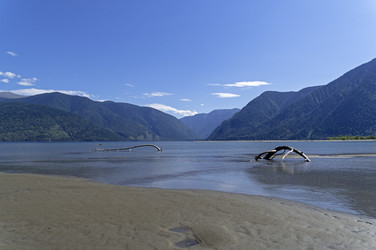 Similar image 21895457