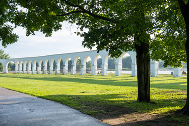 Similar image 21897579