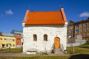 Similar image 21898355