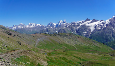 Similar image 21900084