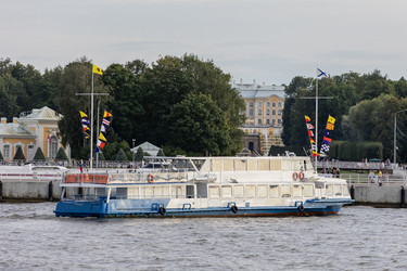 Similar image 21907880