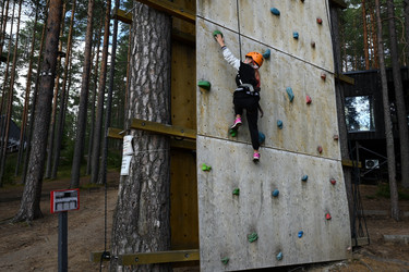 Similar image 21910977