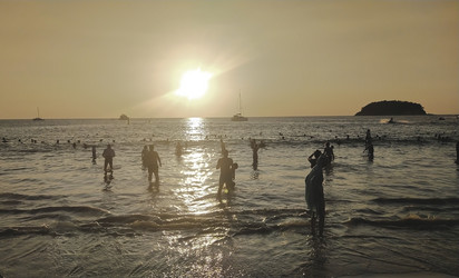 Similar image 21911176