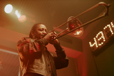 Similar image 21925601