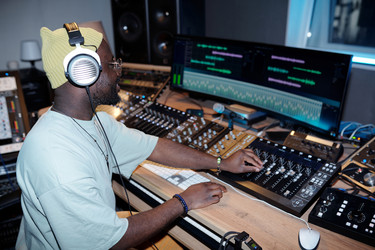 Similar image 21923966