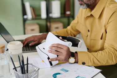 Similar image 21922800