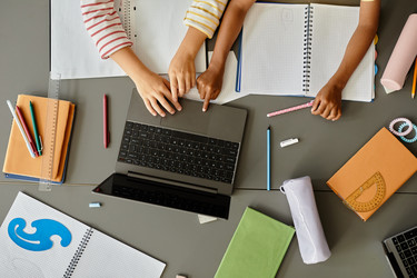 Similar image 21923996