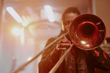 Similar image 21924800