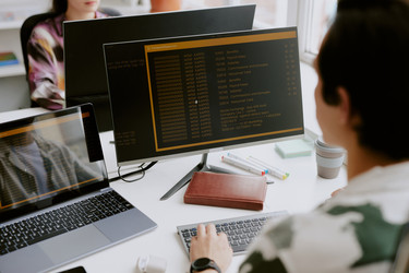 Similar image 21918799