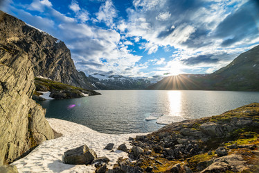 Similar image 21915408