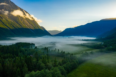 Similar image 21915560