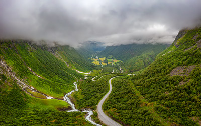 Similar image 21915587