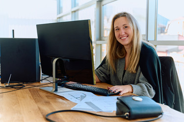 Similar image 21934669