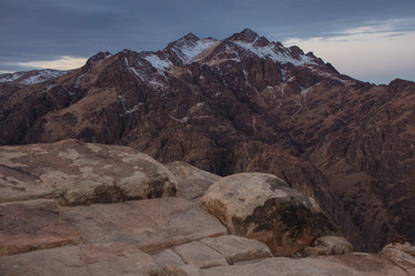 Similar image 21947899