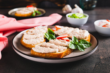 Similar image 21911936