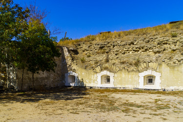 Similar image 21943759