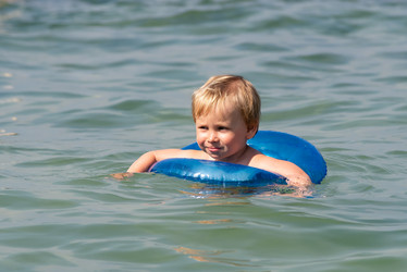 Similar image 21933096