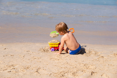 Similar image 21933117