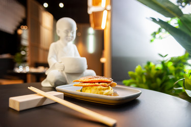 Similar image 21936637