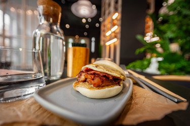 Similar image 21936648