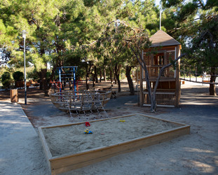 Similar image 21937397