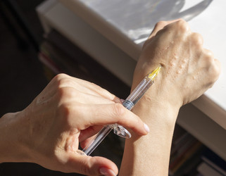 Similar image 21943765