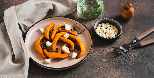 Similar image 21946772