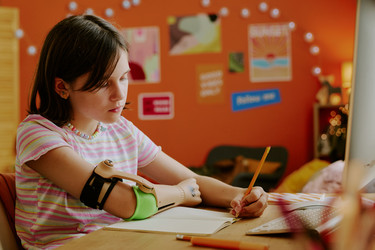 Similar image 21931880