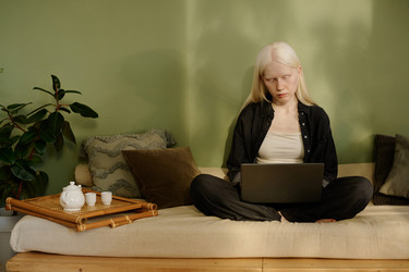 Similar image 21926377