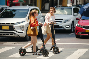 Similar image 21928952