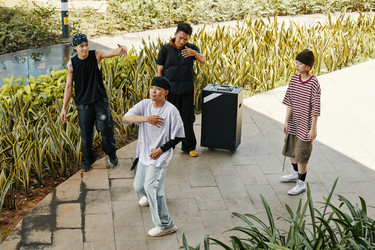 Similar image 21927064