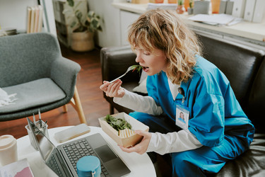 Similar image 21931537