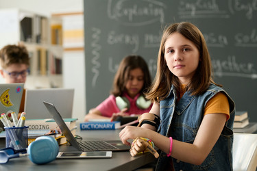 Similar image 21923160