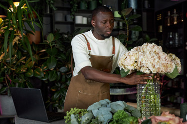 Similar image 21929368