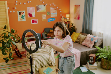 Similar image 21932209