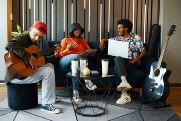 Similar image 21931010