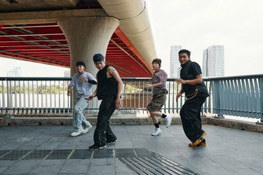 Similar image 21928346