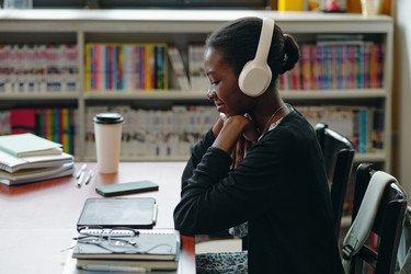 Similar image 21930631