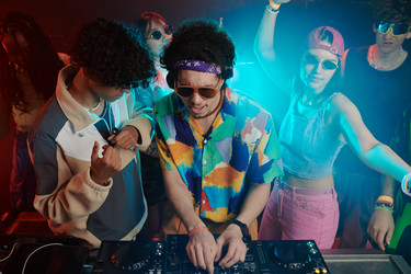 Similar image 21923529